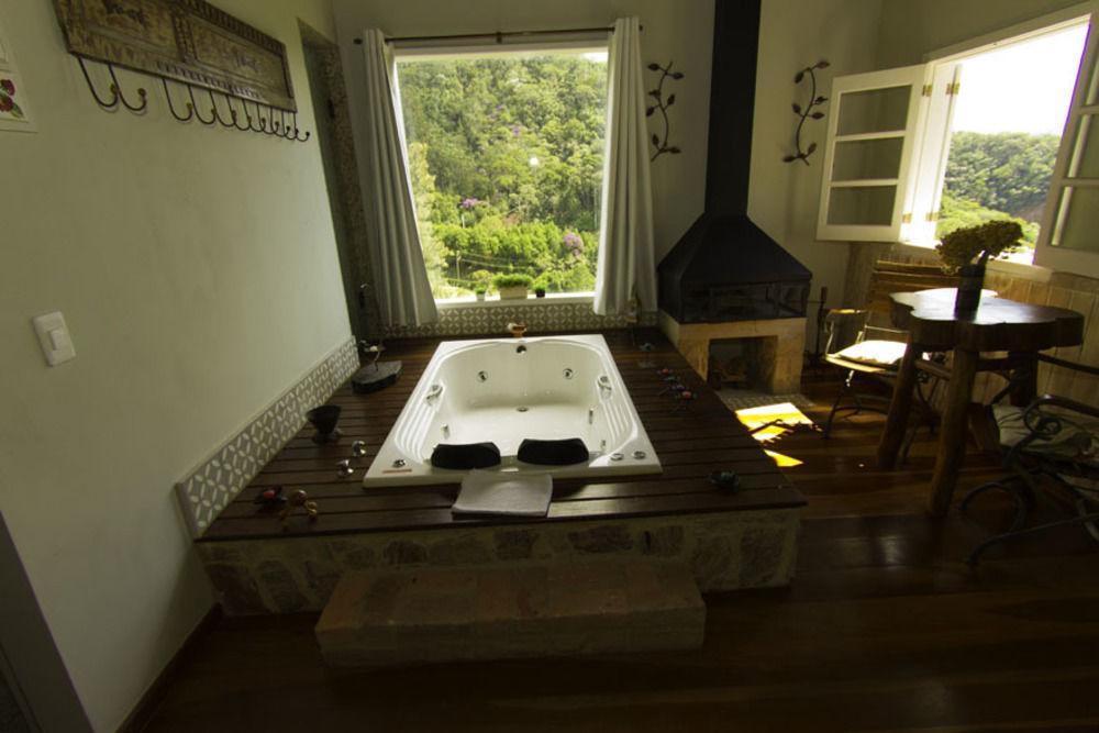 Pousada Alto Itaipava Petropolis  Exterior photo